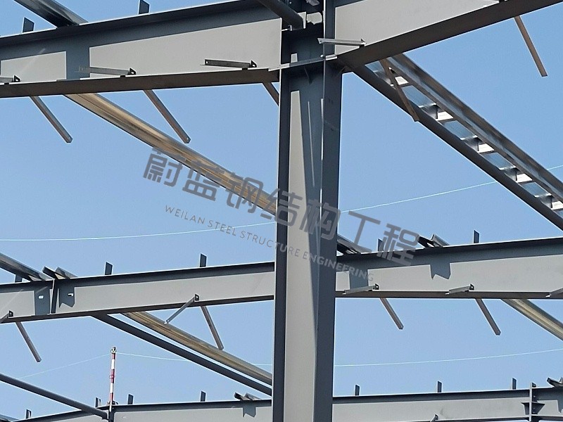 钢结构厂房造价预算：影响价格的主要构件因素分析