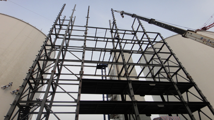 蔚蓝高层框架钢结构案例——漯河双汇厂房设备架