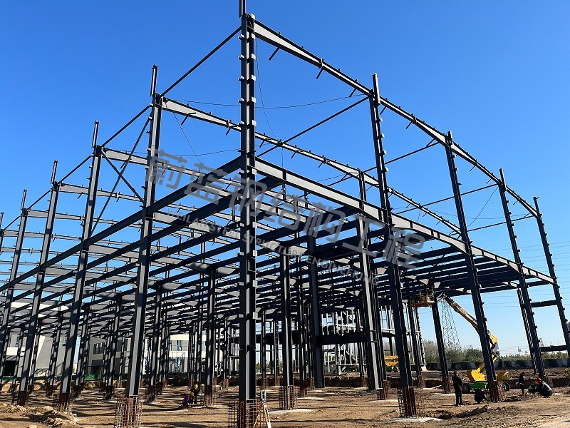 5000平钢结构厂房施工队不会告诉你的3个报价陷阱,看懂成本立省几十万! 5000平钢结构厂房施工队不会告诉你的3个报价陷阱,看懂成本立省几十万!