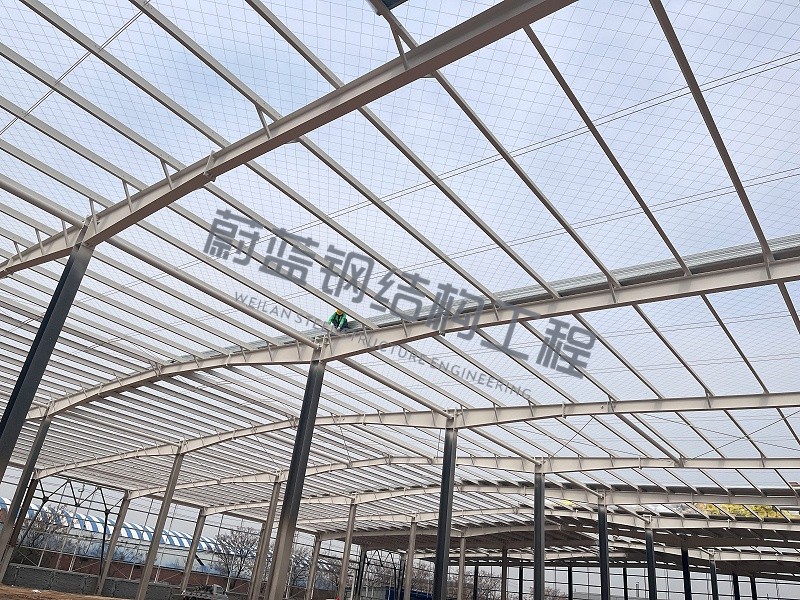 变截面钢梁（蜂窝梁）在钢结构厂房中的应用与经济性分析